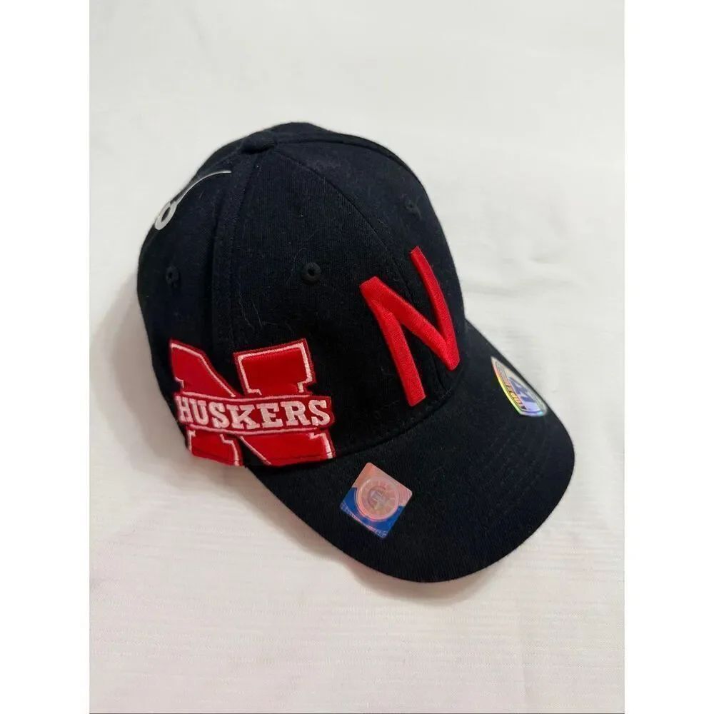 NWT Nebraska Huskers Black Hat One Size New